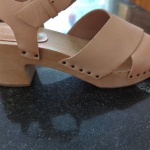 Madewell clog sandals worn once.